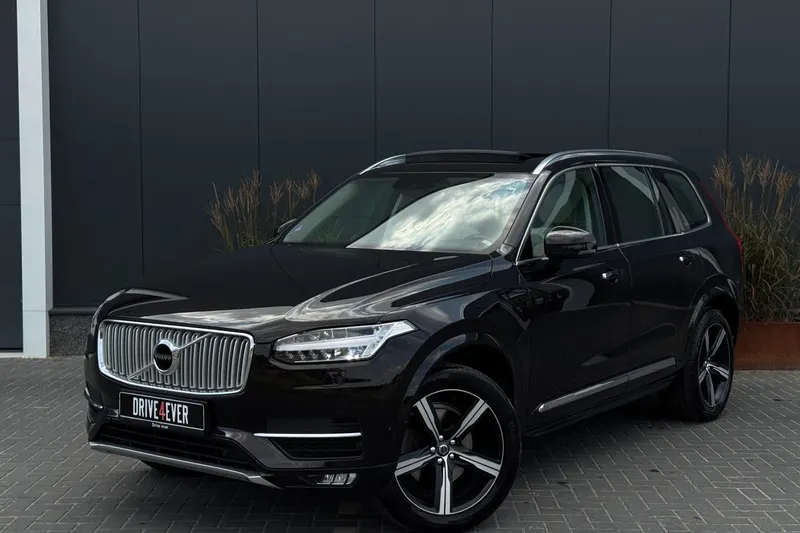 Volvo XC90 (2016)