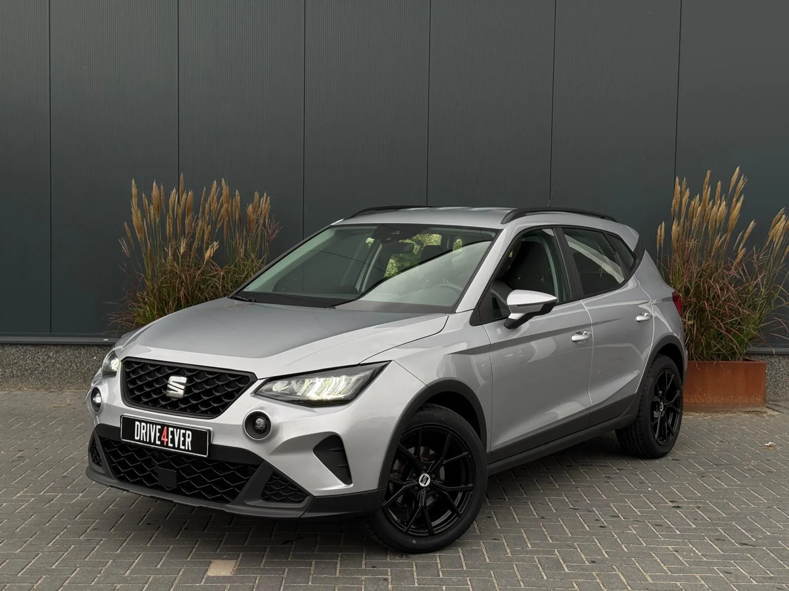 SEAT Arona (2023) — foto 1