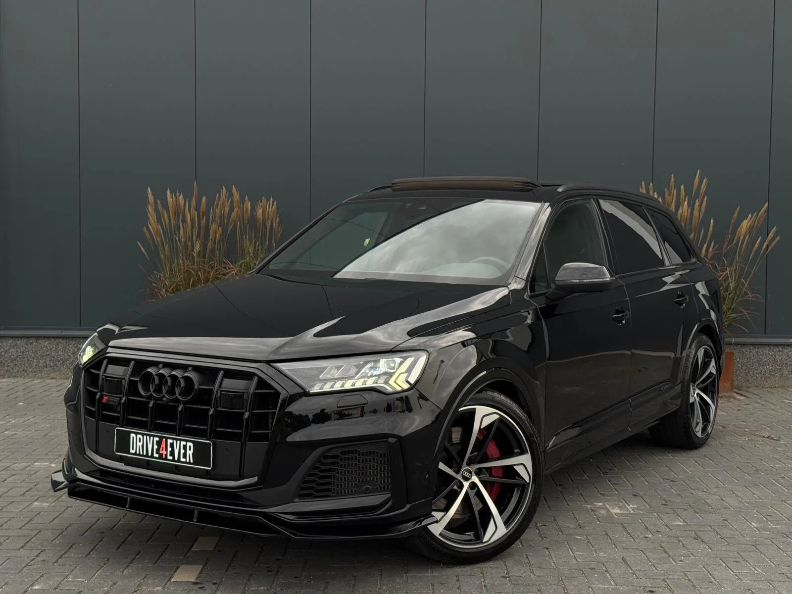 Audi SQ7 (2021) — foto 1