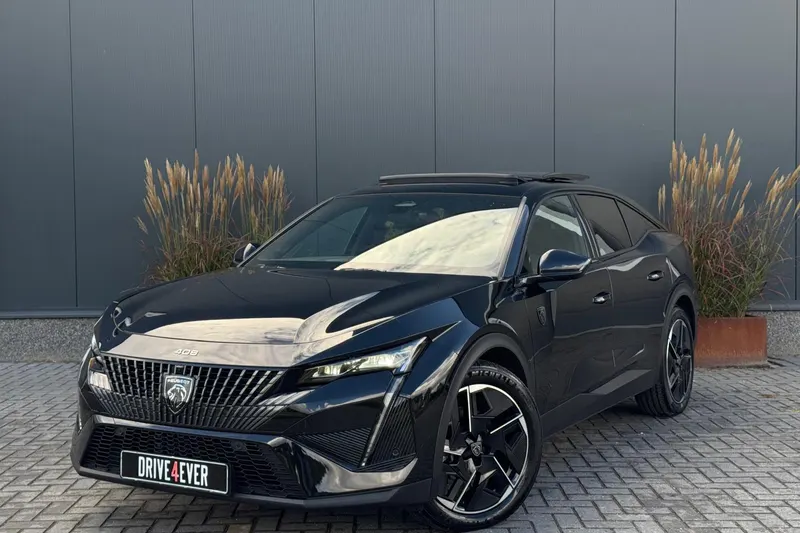 Peugeot 408 (2024)