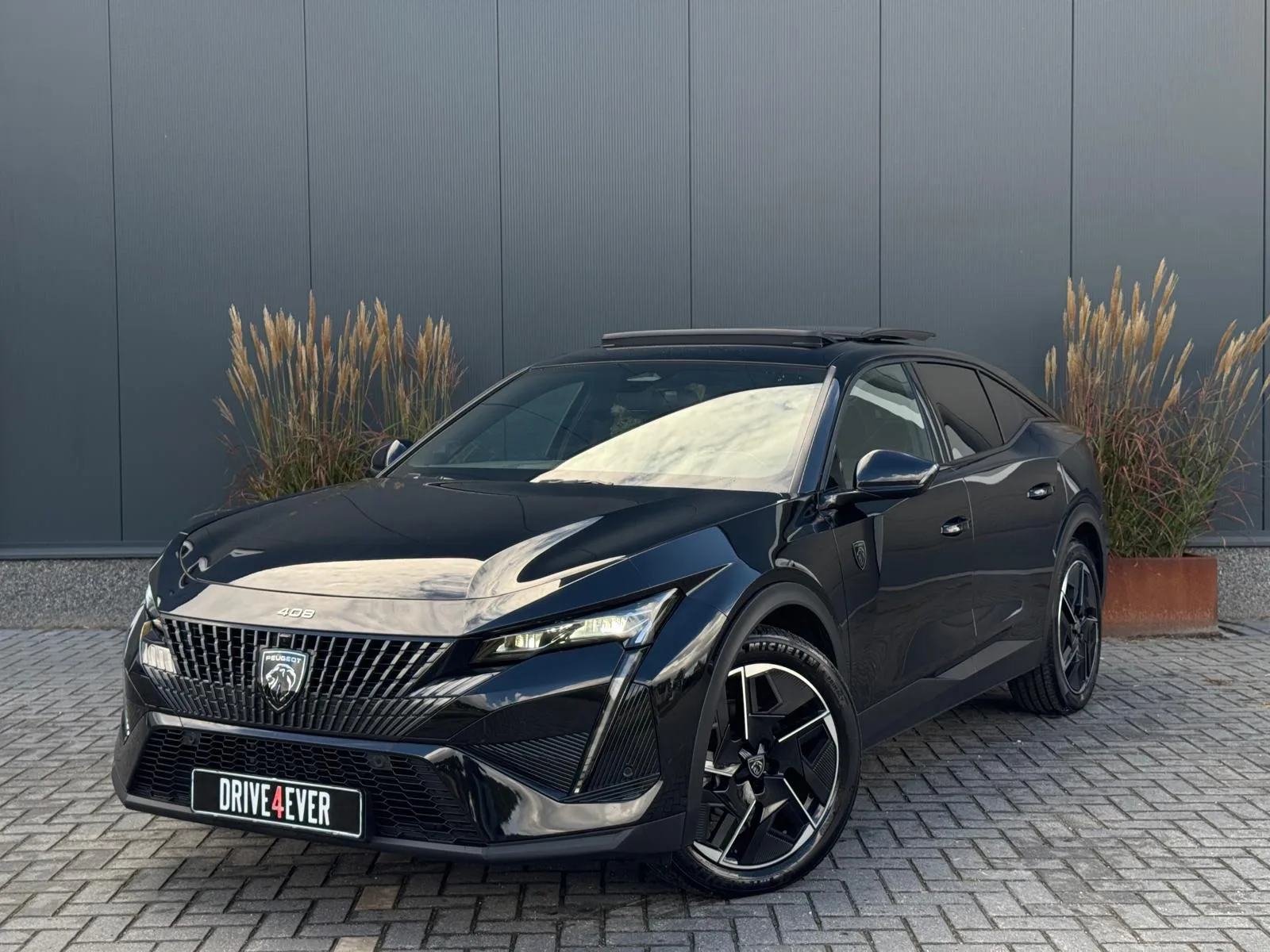 Peugeot 408 (2024) — foto 1