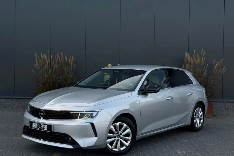 Opel Astra (2023)
