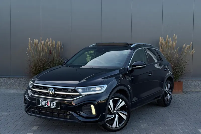 Volkswagen T-Roc (2023)