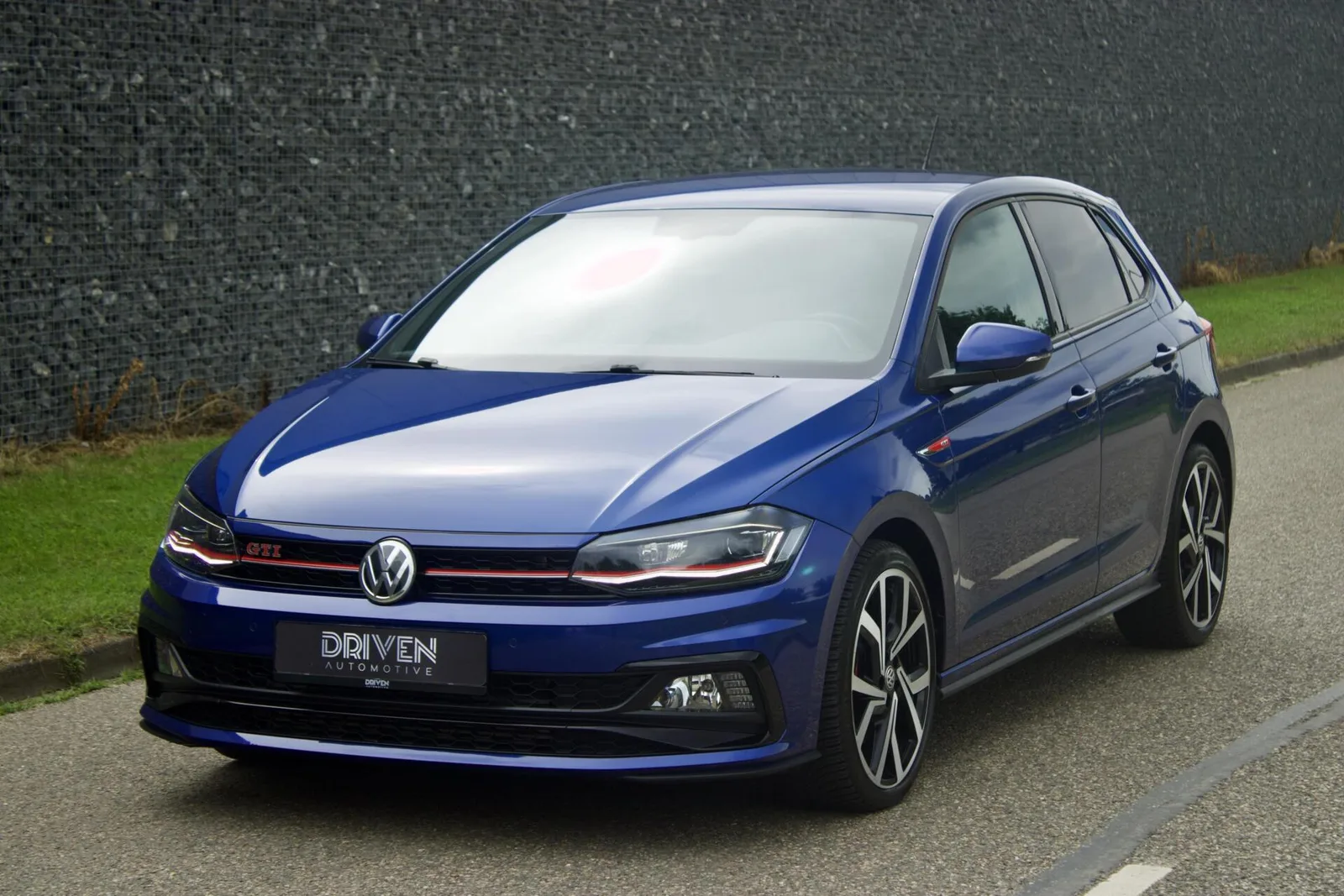 Volkswagen Polo (2019) — foto 1
