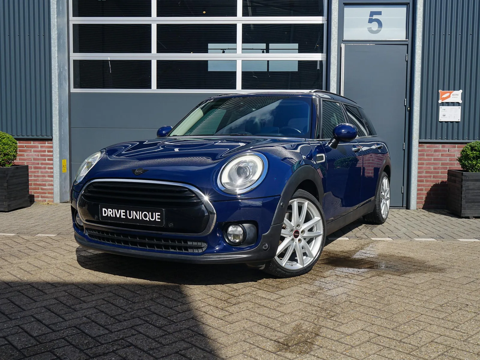 MINI Cooper (2016) — foto 1