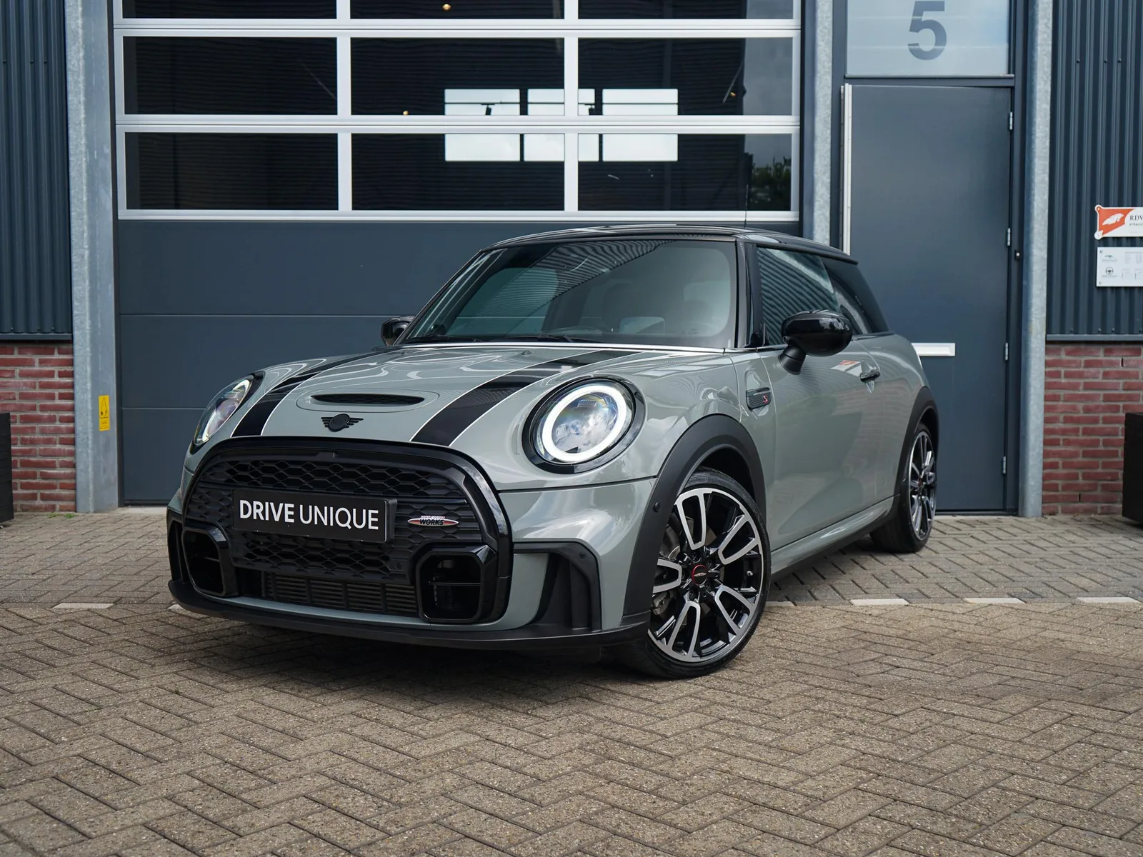 MINI John Cooper Works (2022) — foto 1