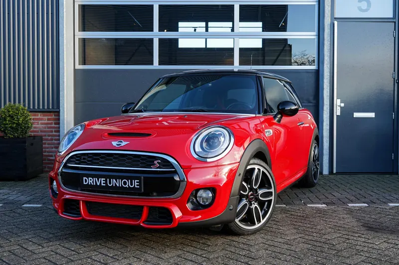 MINI Cooper S (2018)