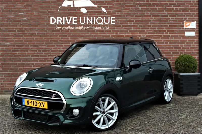 MINI Cooper S (2015)