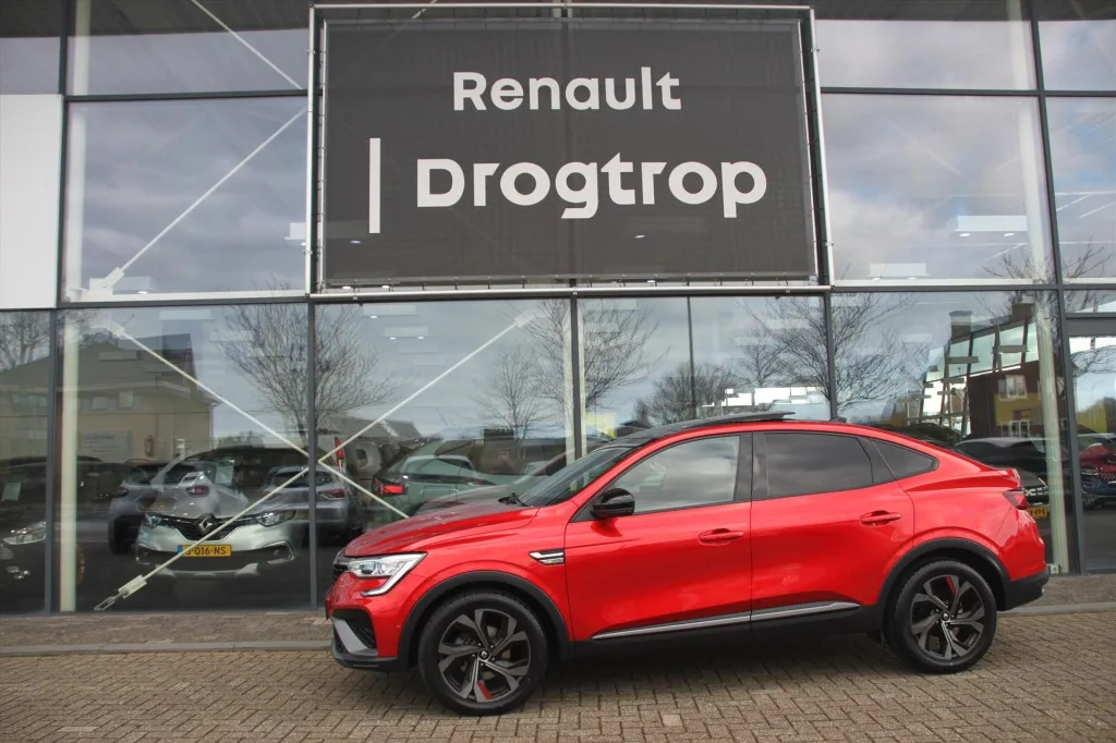 Renault Arkana (2022) — foto 1