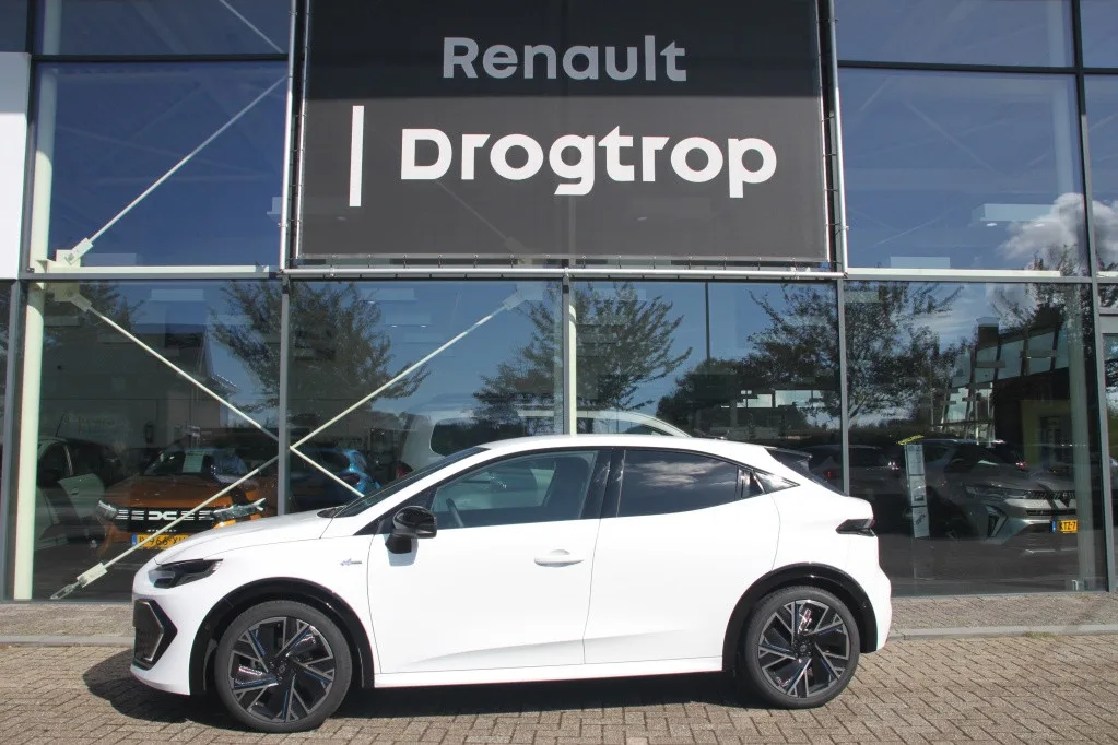 Renault Clio (2026) — foto 1