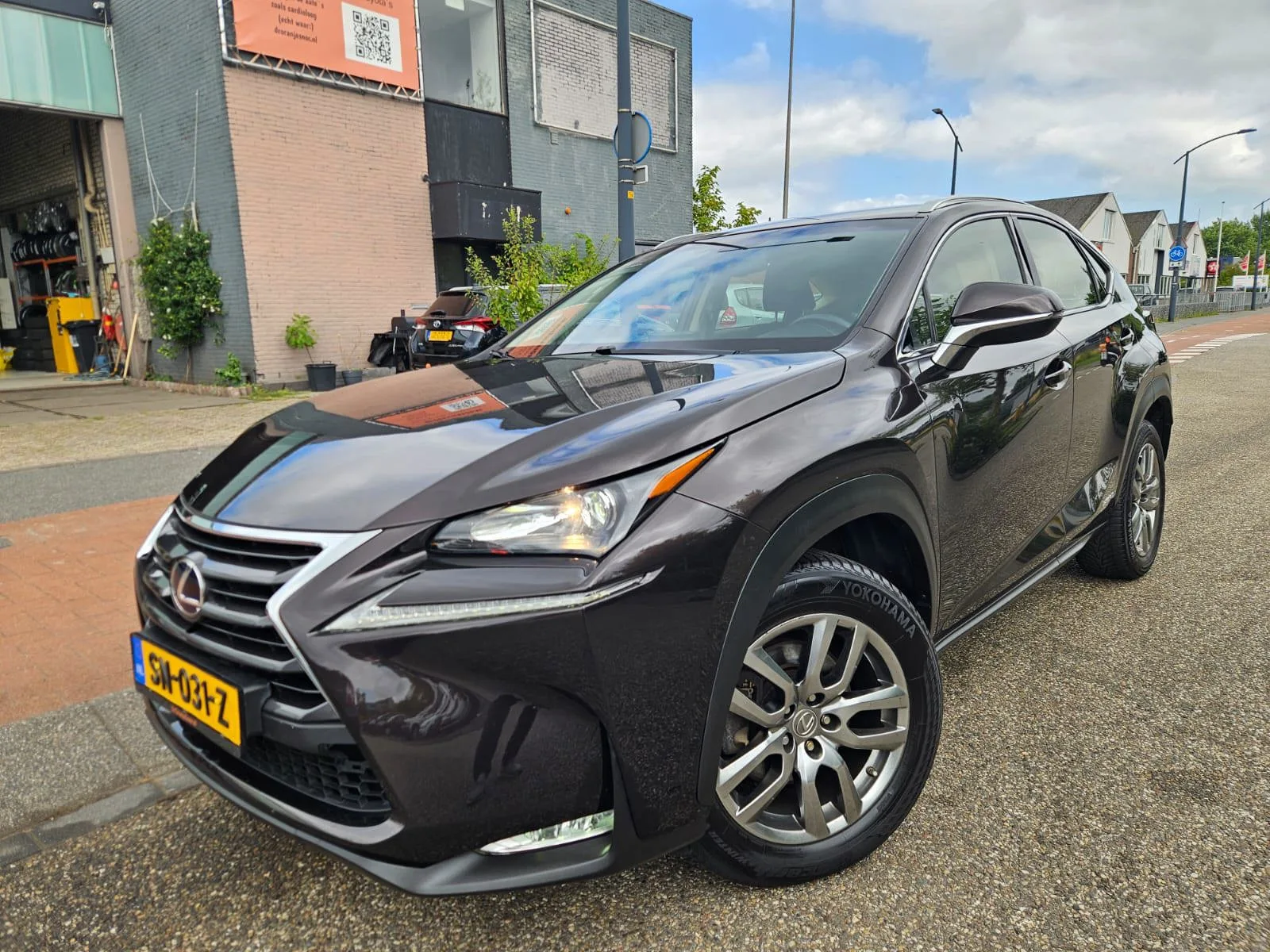 Lexus NX (2015) — foto 1
