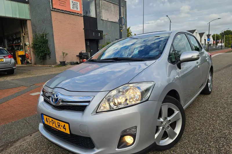 Toyota Auris (2011)