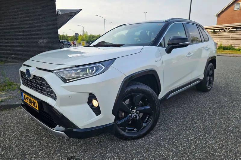 Toyota RAV4 (2020)