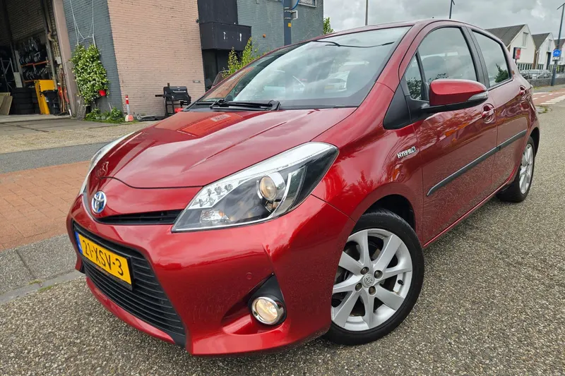 Toyota Yaris (2012)