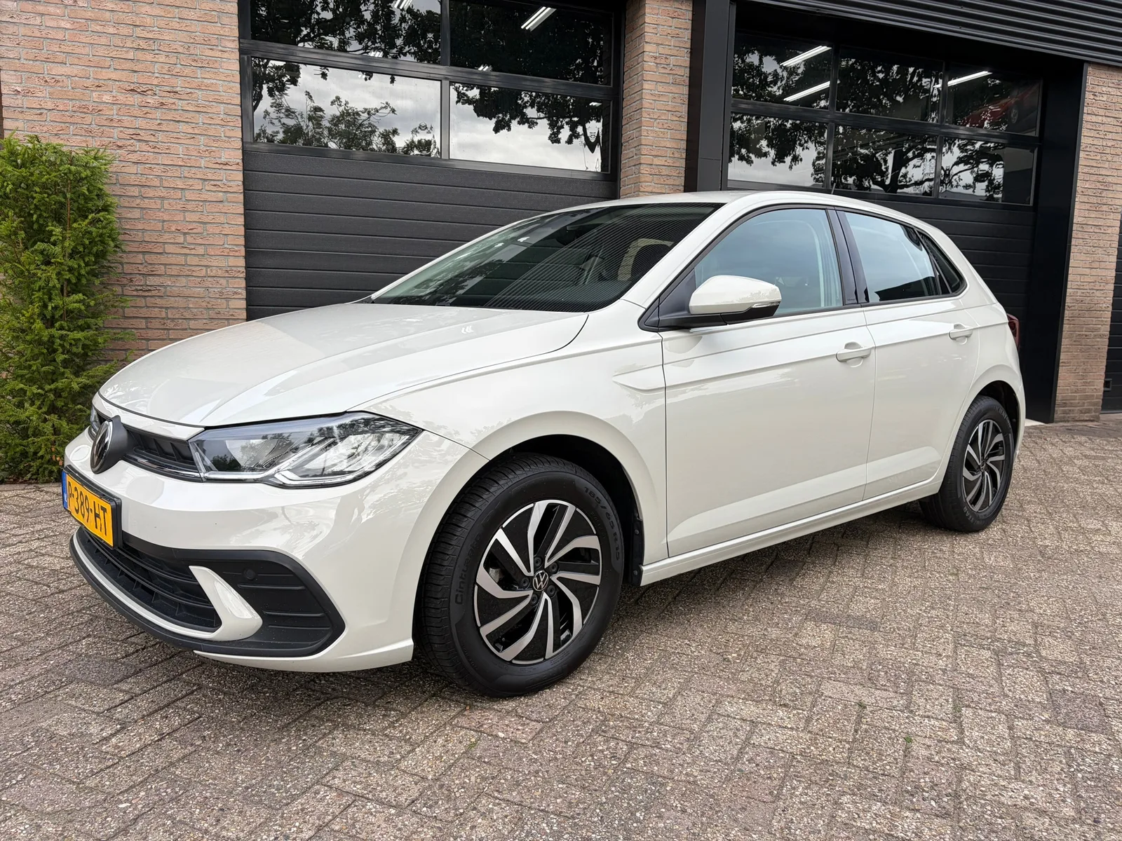 Volkswagen Polo (2022) — foto 1