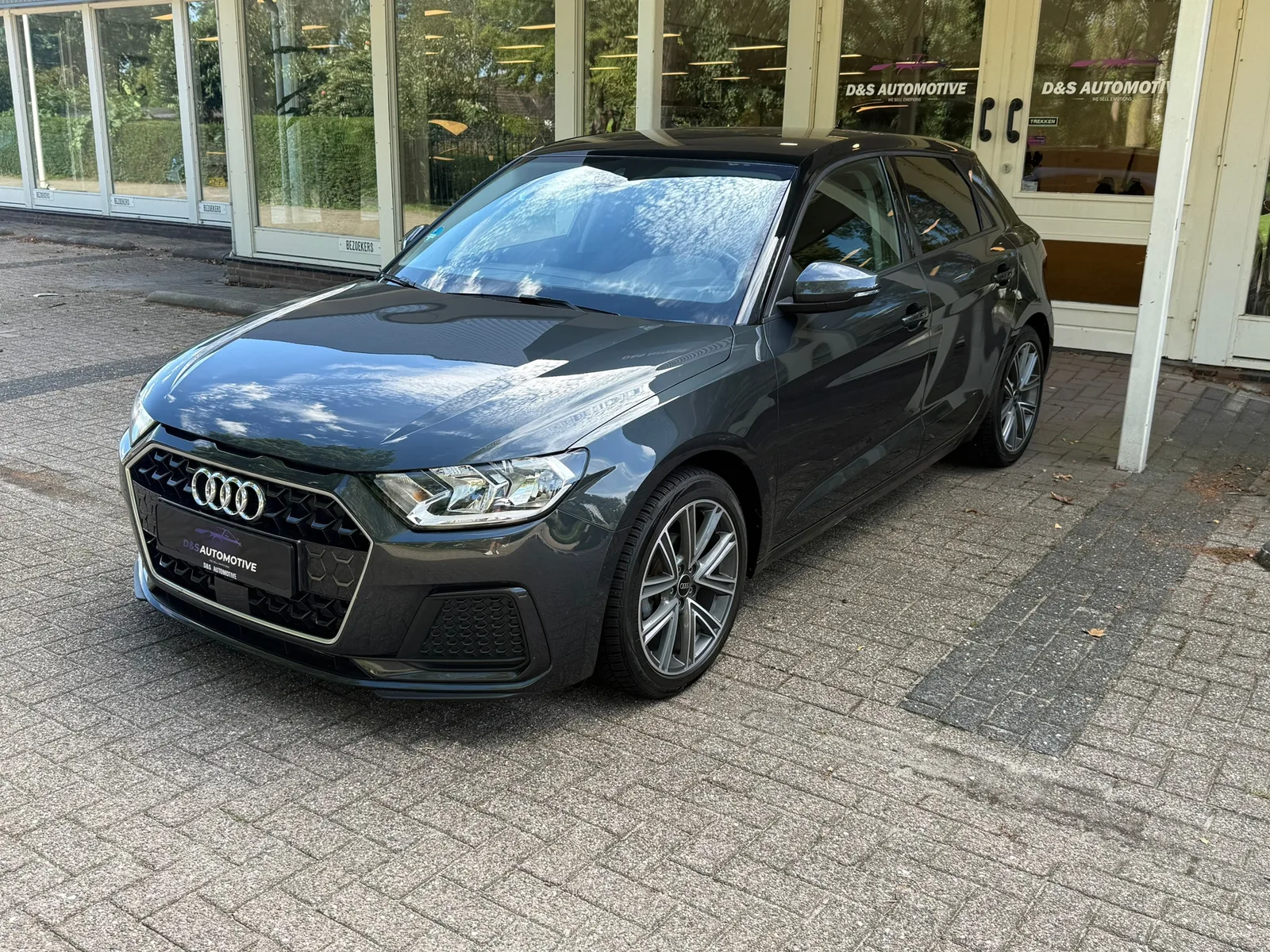 Audi A1 (2023) — foto 1