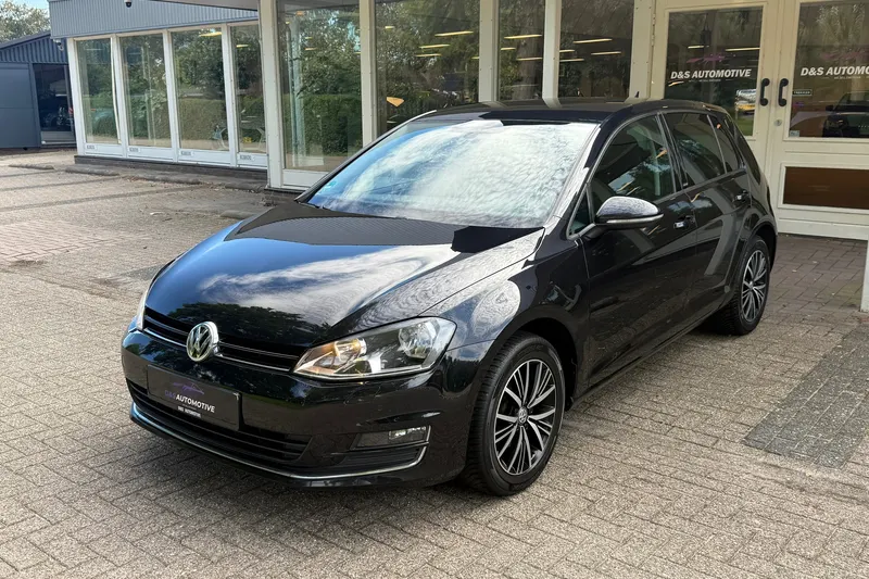 Volkswagen Golf (2016)