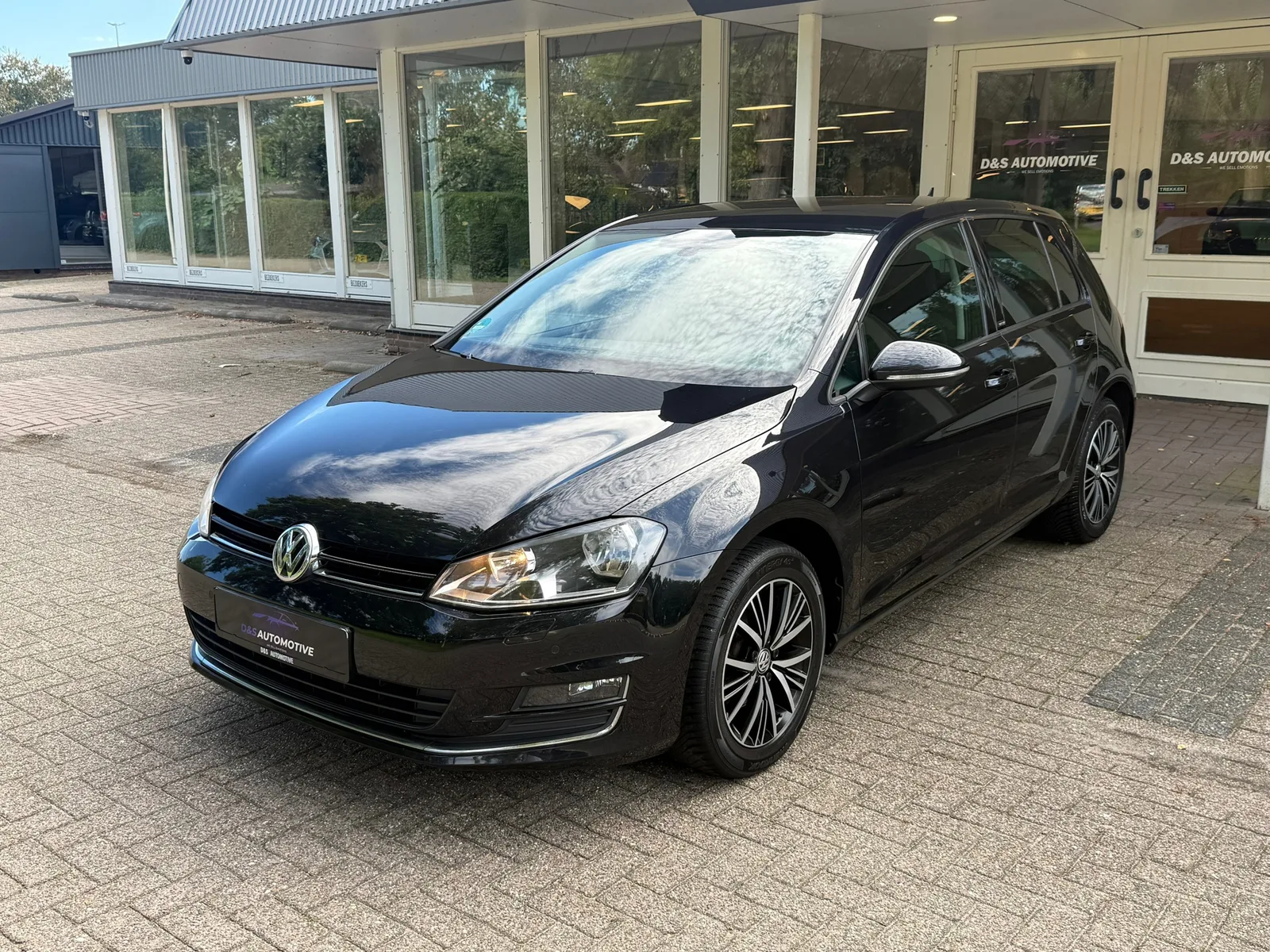 Volkswagen Golf (2016) — foto 1