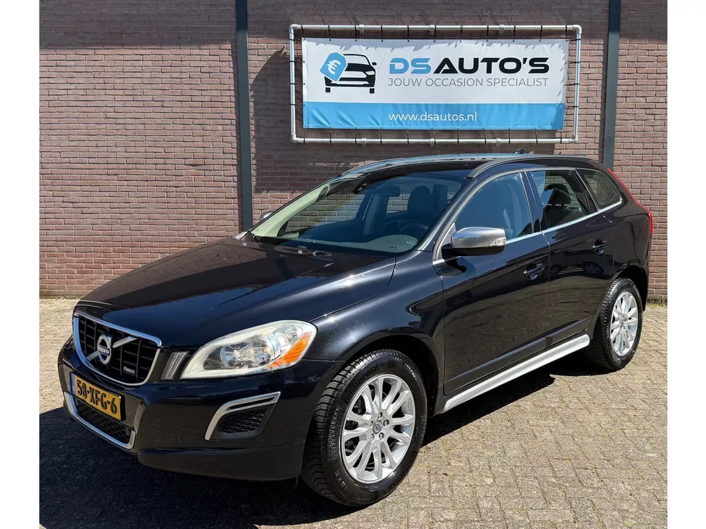 Volvo XC60 (2012) — foto 1