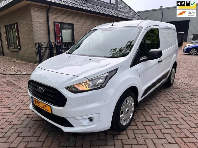 Ford Transit Connect (2024) — foto 1