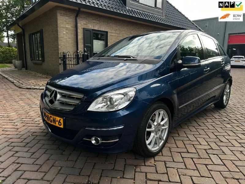 Mercedes-Benz B-Klasse (2008) — foto 1