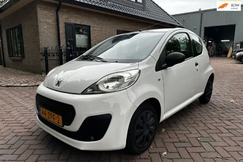 Peugeot 107 (2013)