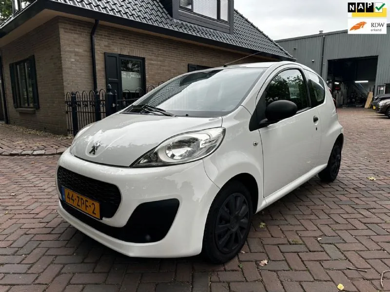 Peugeot 107 (2013) — foto 1
