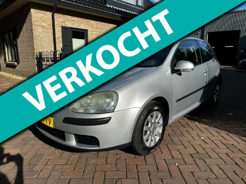 Volkswagen Golf (2004) — foto 1