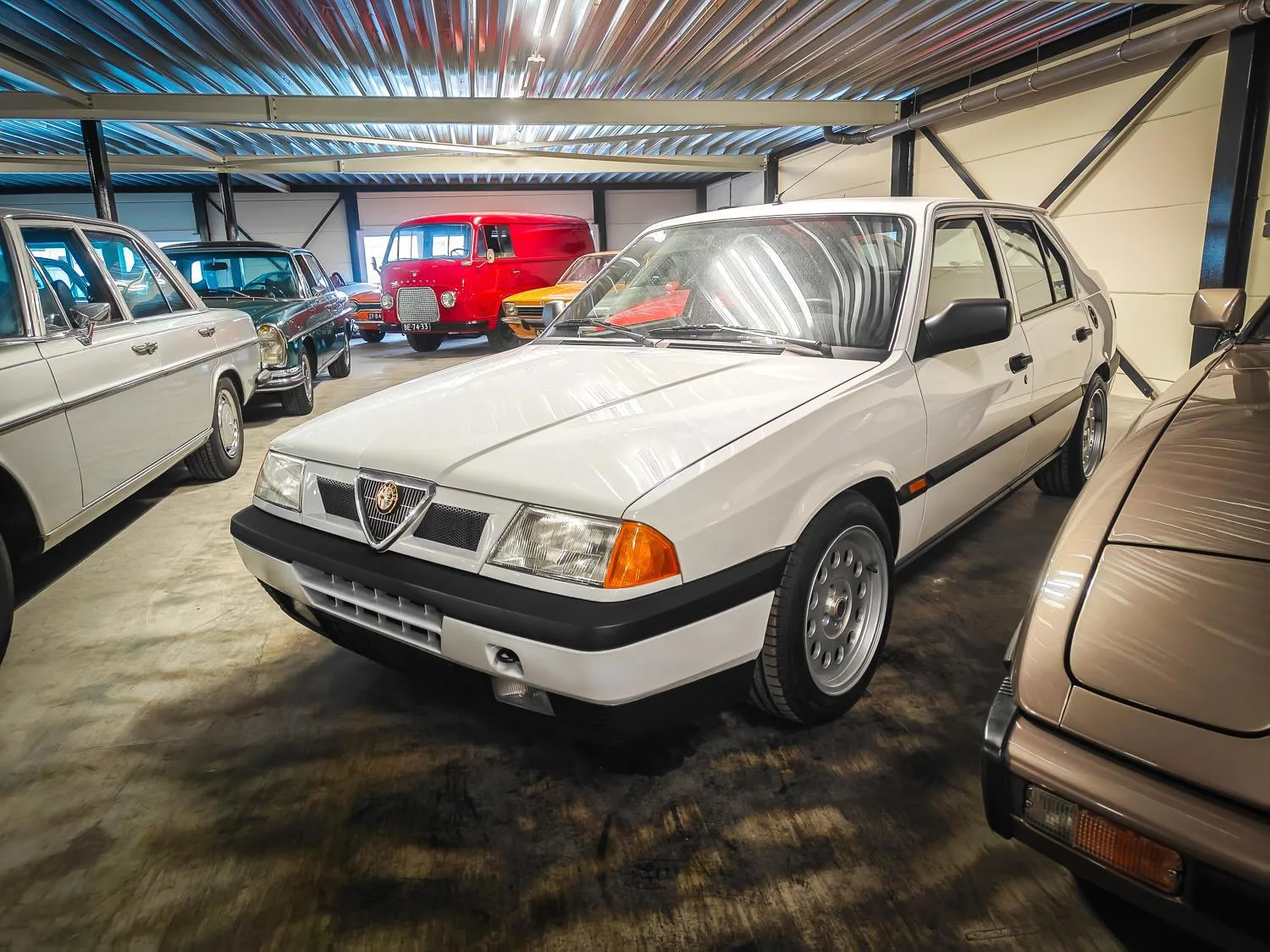 Alfa Romeo 33 (1990) — foto 1