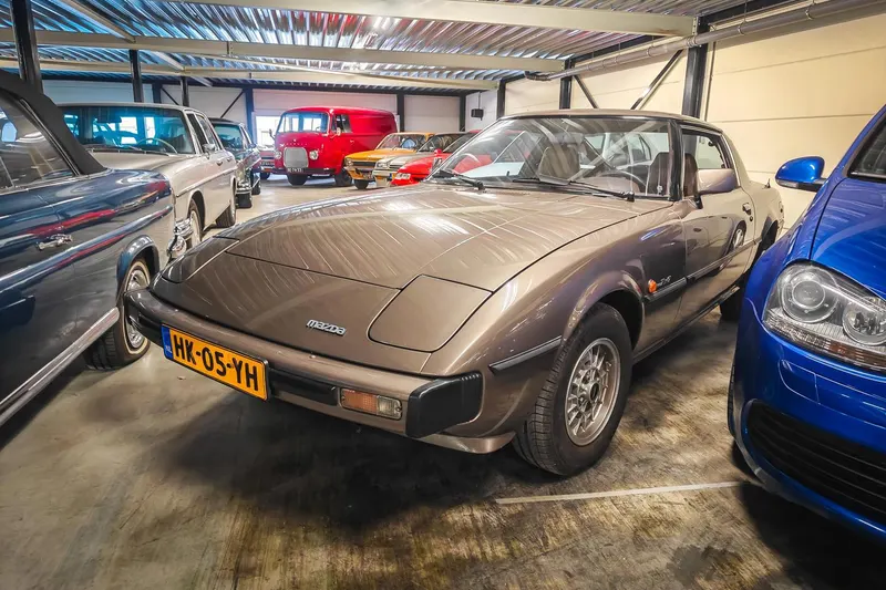 Mazda RX-7 (1982)