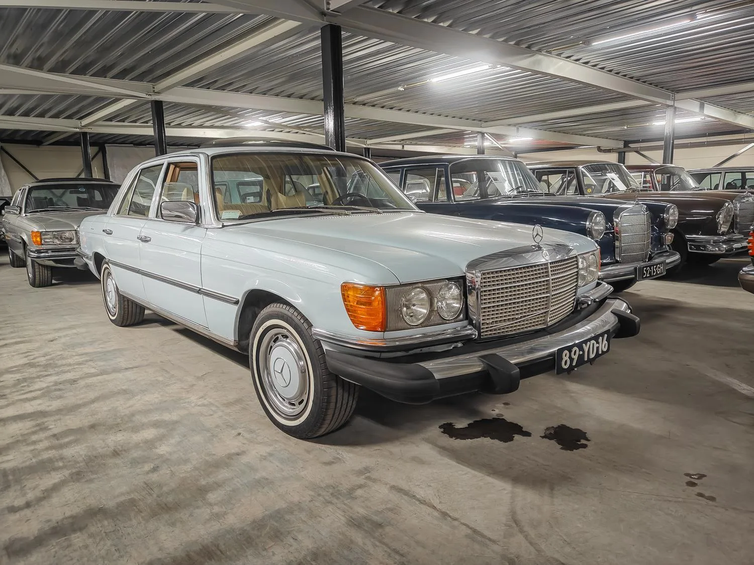 Mercedes-Benz 280 S (1976) — foto 1