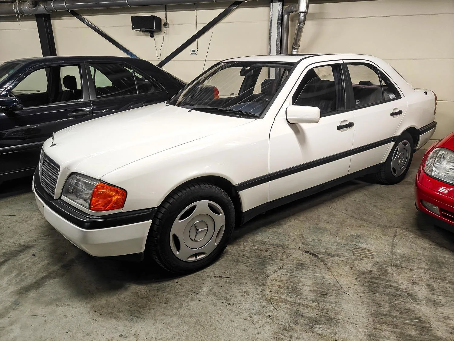 Mercedes-Benz C-Klasse (1993) — foto 1