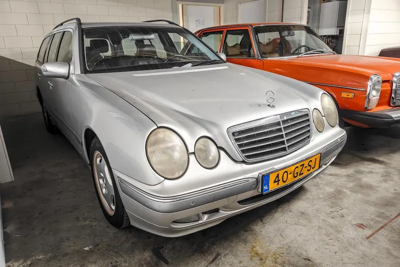 Mercedes-Benz E-Klasse (2001)