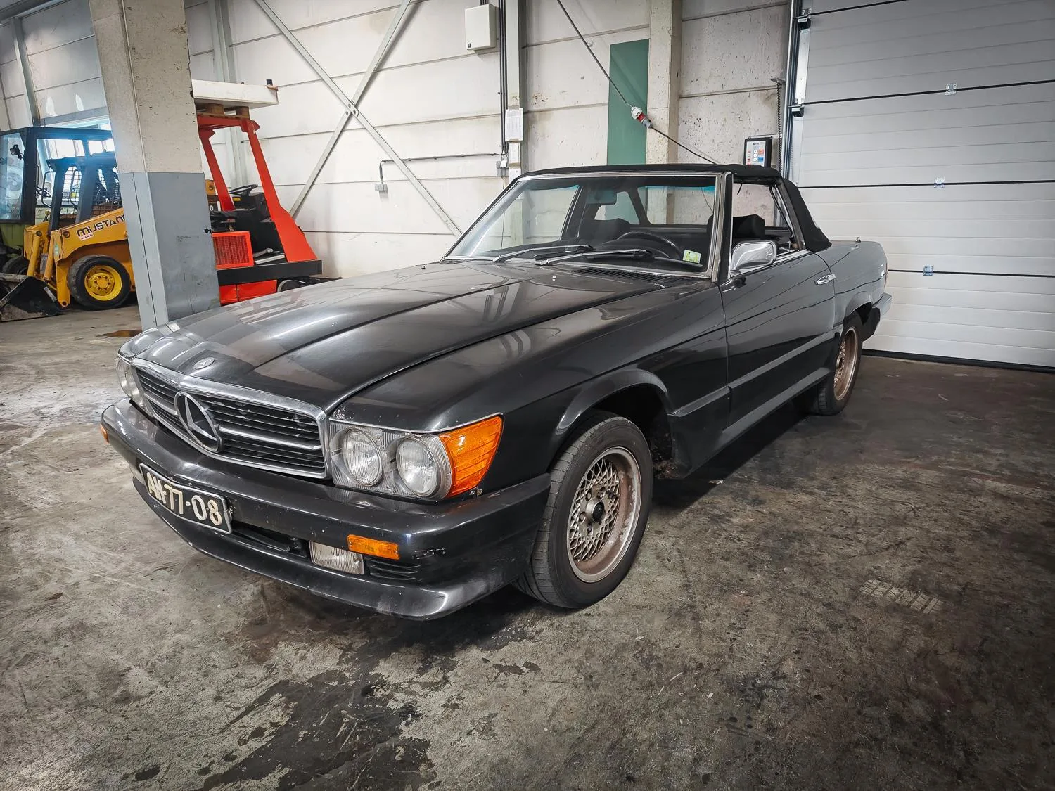 Mercedes-Benz SL-Klasse (1971) — foto 1