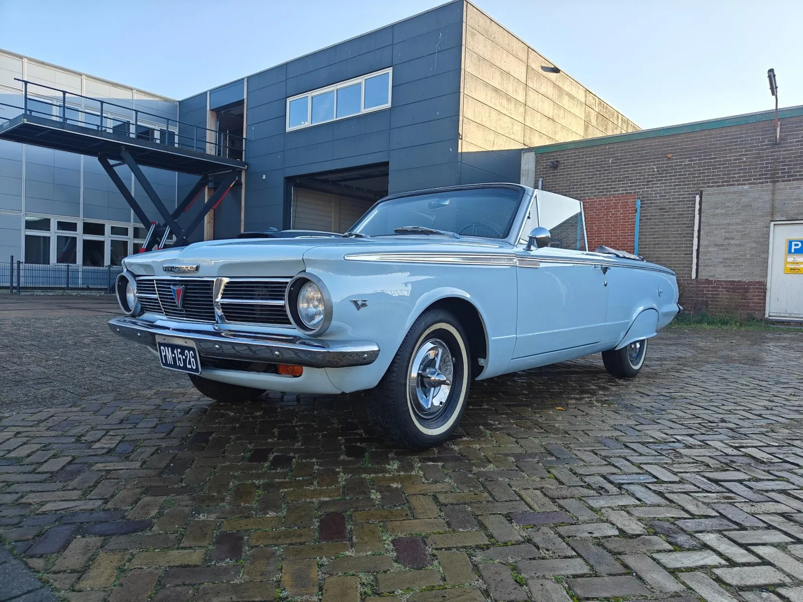 Plymouth VALIANT (1965) — foto 1