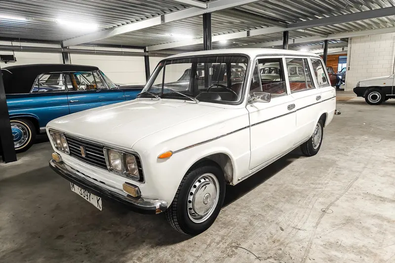 SEAT 1430 (1972)