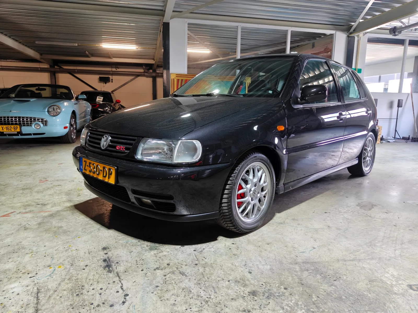 Volkswagen Polo (1999) — foto 1