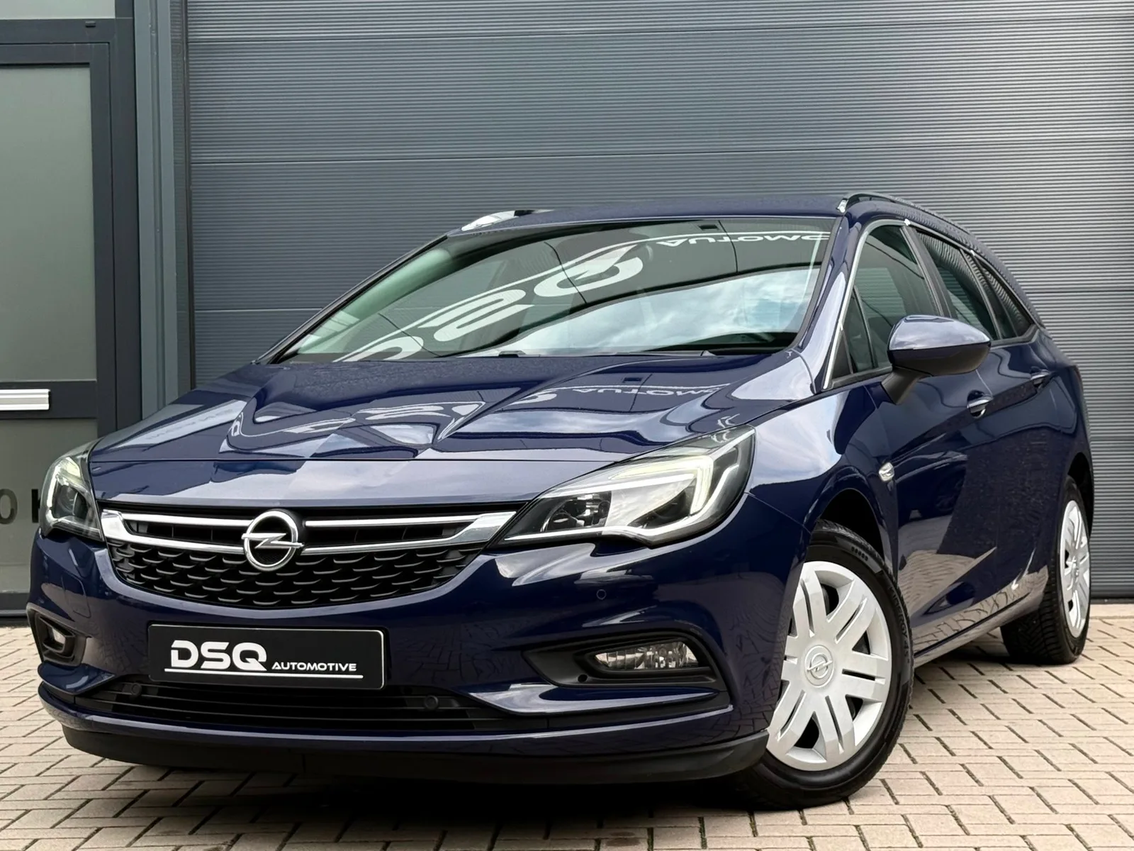 Opel Astra (2016) — foto 1