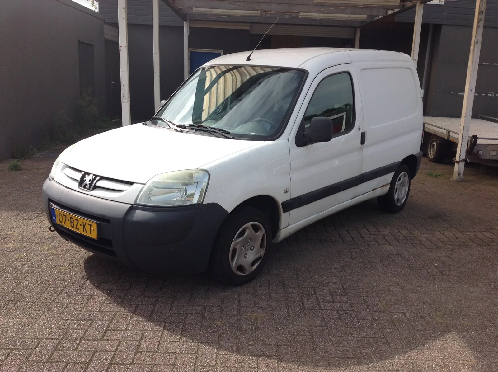 Peugeot Partner (2006) — foto 1