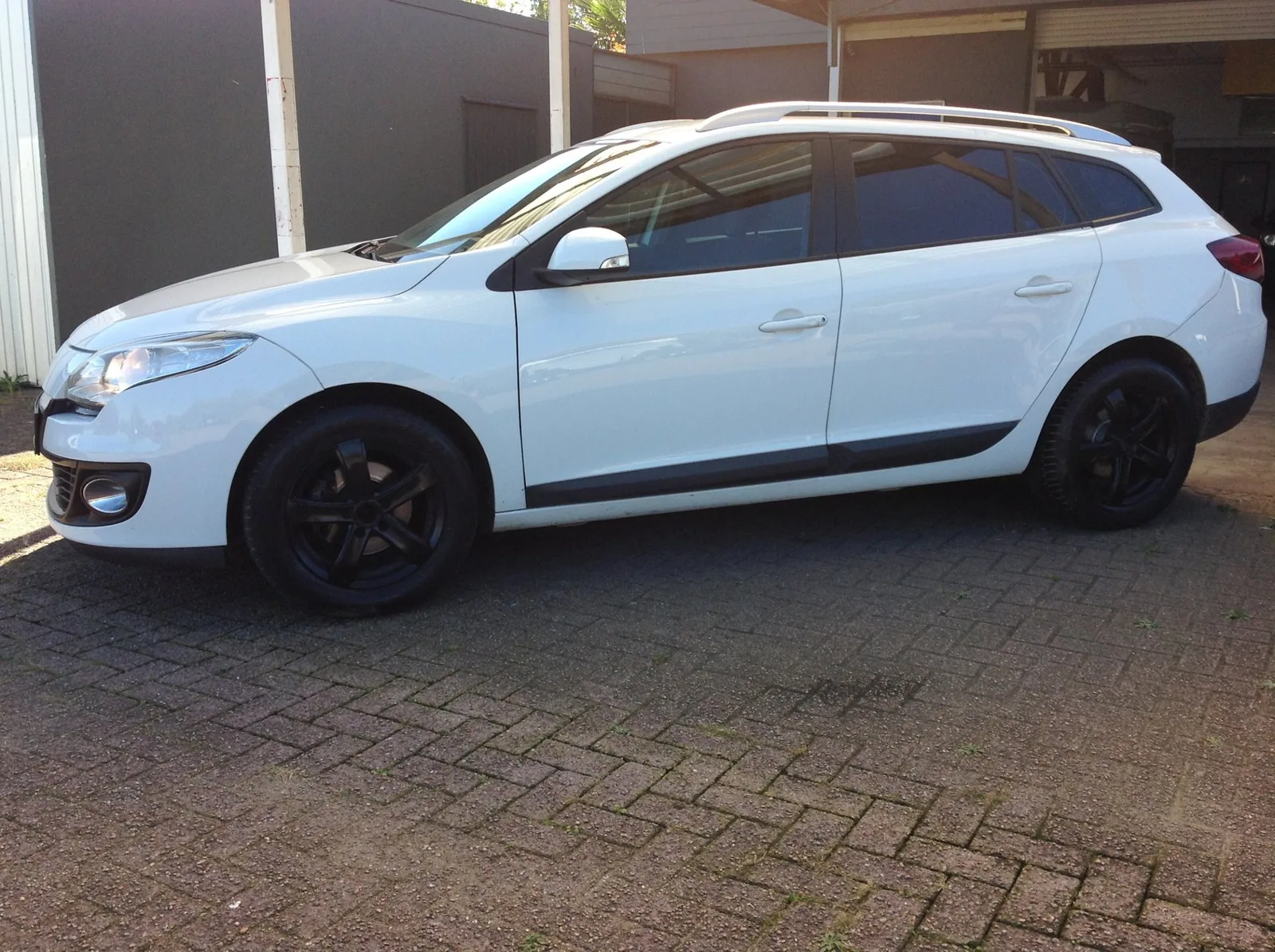 Renault Mégane (2013) — foto 1