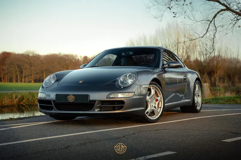 Porsche 911 (2004)