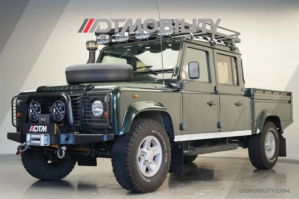 Land Rover Defender (2005) — foto 1