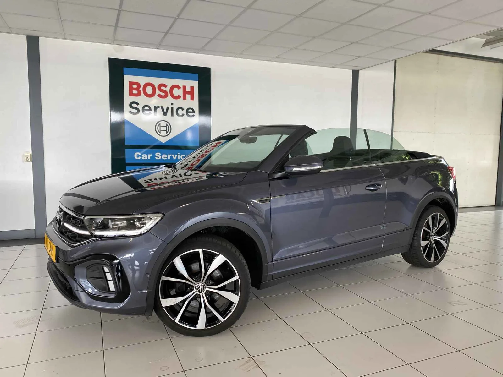 Volkswagen T-Roc (2022) — foto 1