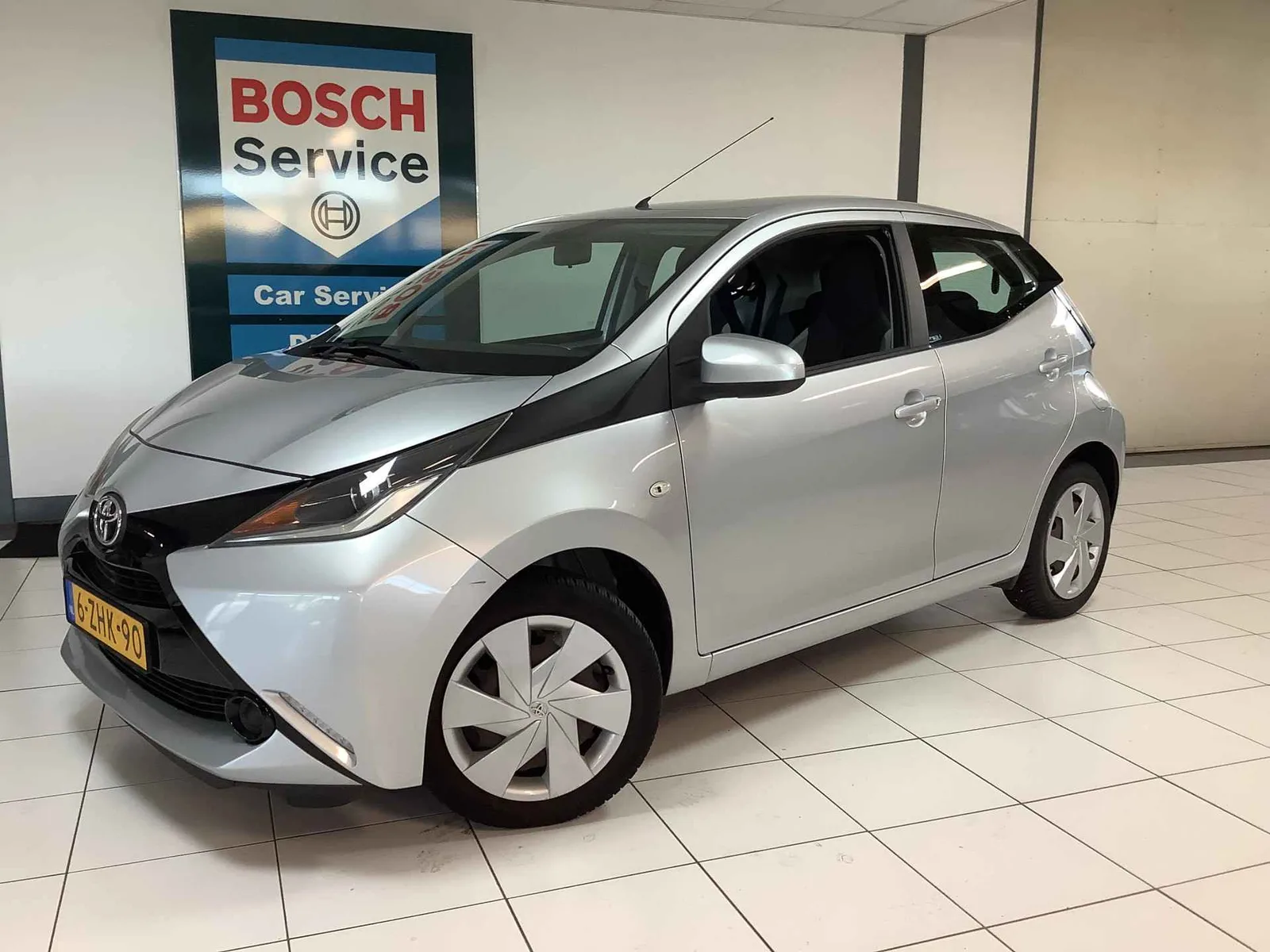 Toyota Aygo (2015) — foto 1