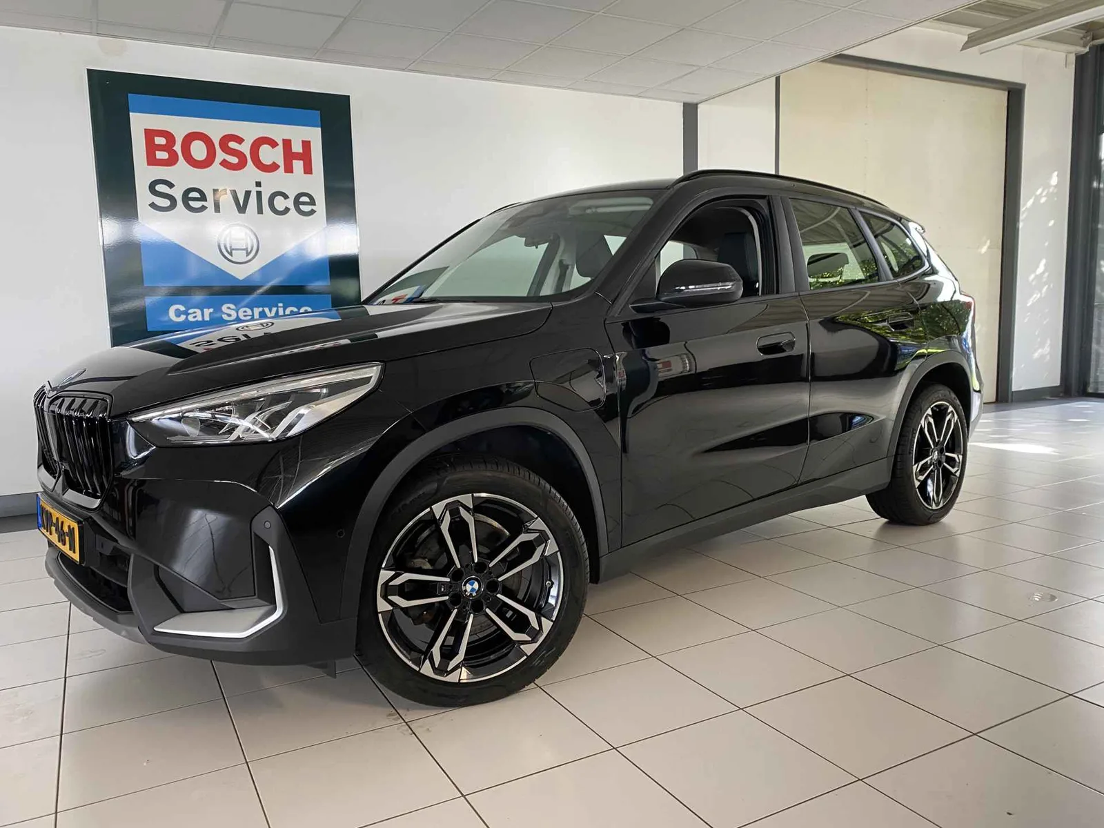 BMW X1 (2023) — foto 1