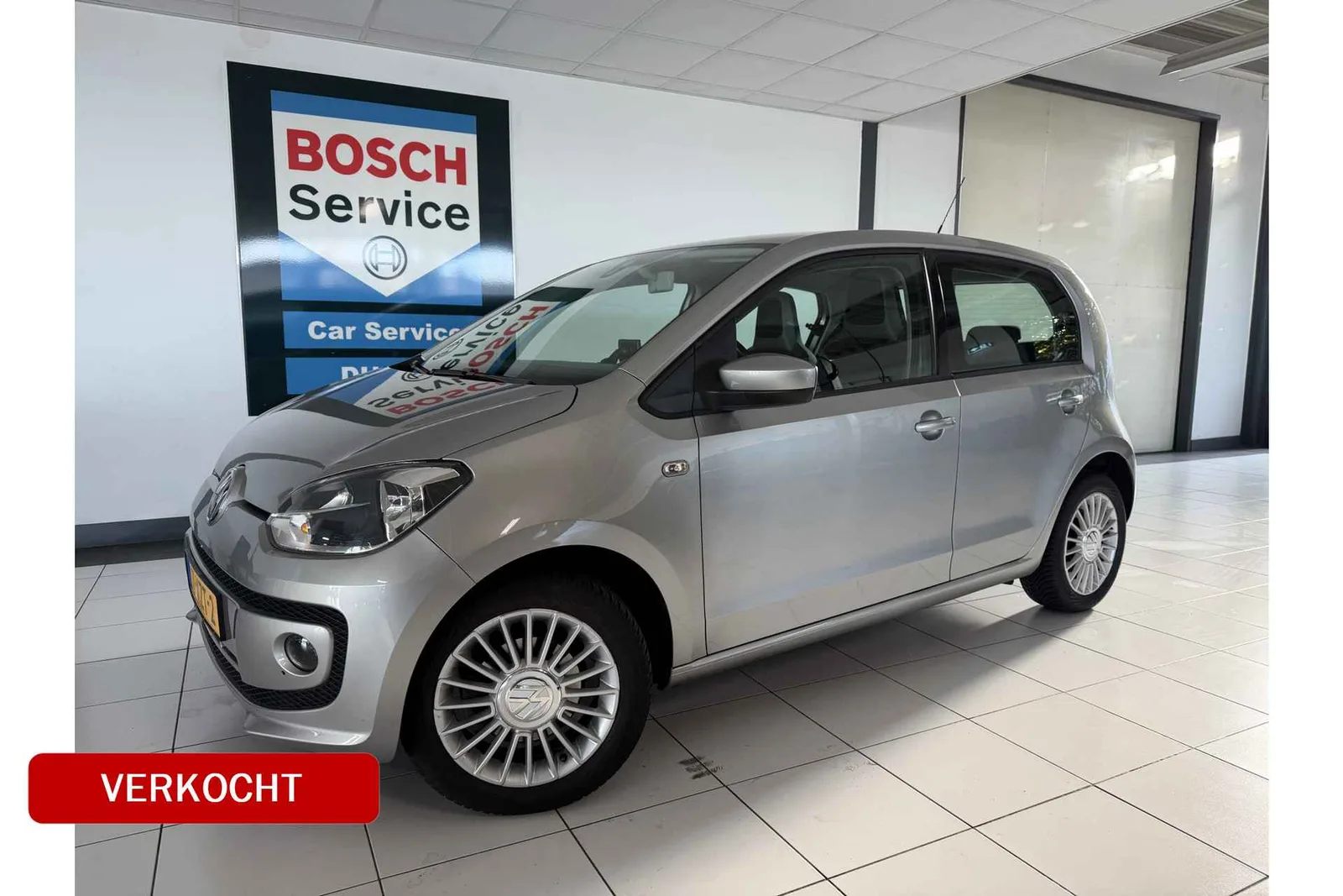 Volkswagen Up! (2012) — foto 1