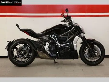 Ducati Xdiavel S (2018) — foto 1