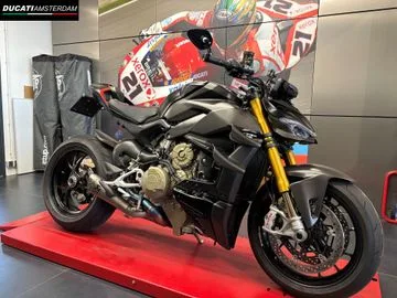 Ducati Streetfighter V4S (2023) — foto 1