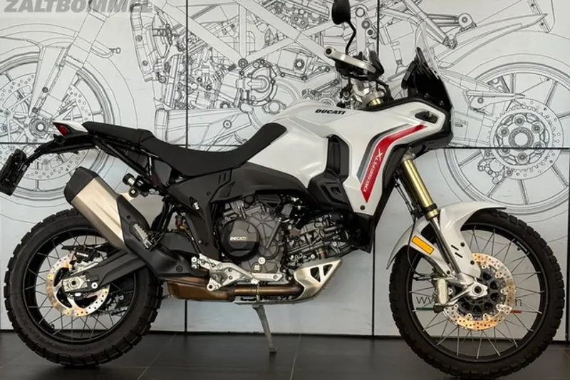 Ducati DesertX (2026)
