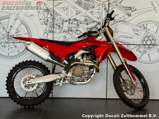 Ducati Desmo 250 MX (2027) — foto 1